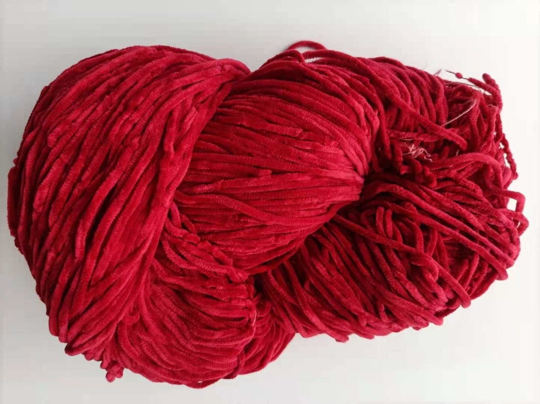 1.8Nm Polyester Red Chenille Yarn Acrylic Style Ecru Dyed